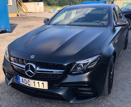 Svart Mercedes-Benz AMG E63 S stulen i Tyresö utanför Stockholm